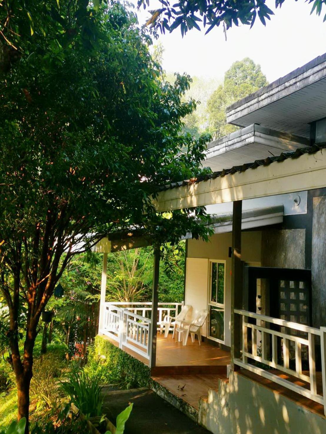 Bangnu Greenery Resort Takua Thung Exteriör bild